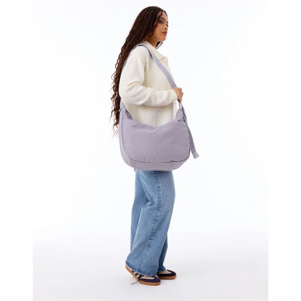 NWT BÉIS The Carryall Crossbody in Lavender Purple - Picture 4 of 4